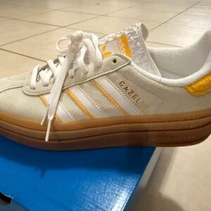 adidas Gazelle Women's White and Yellow Athletic Shoes